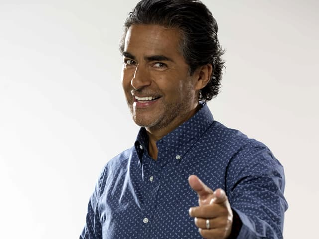 Raúl Araiza muestra por primera vez su departamento de soltero: “Me acabo de mudar”